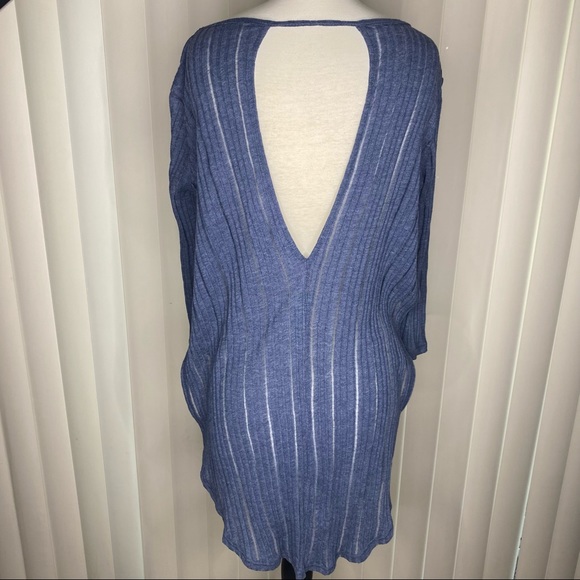 Free People Astoria Side Spilt Open keyhole Back Top Tunic Size S - Picture 5 of 10